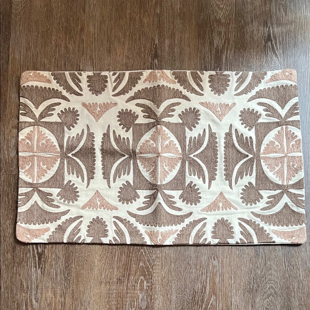Pottery Barn Cream and Brown Accent Pillow Case 16x26